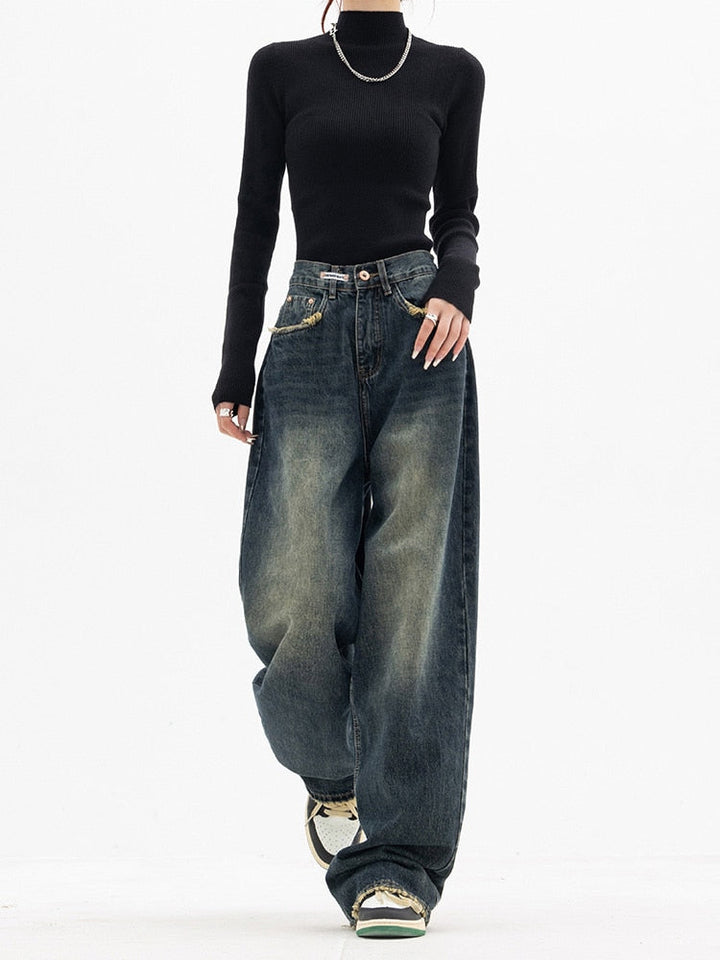 Women's Aria vintage baggy high-waist jeans in blue-gray, perfect for a relaxed retro streetwear look.