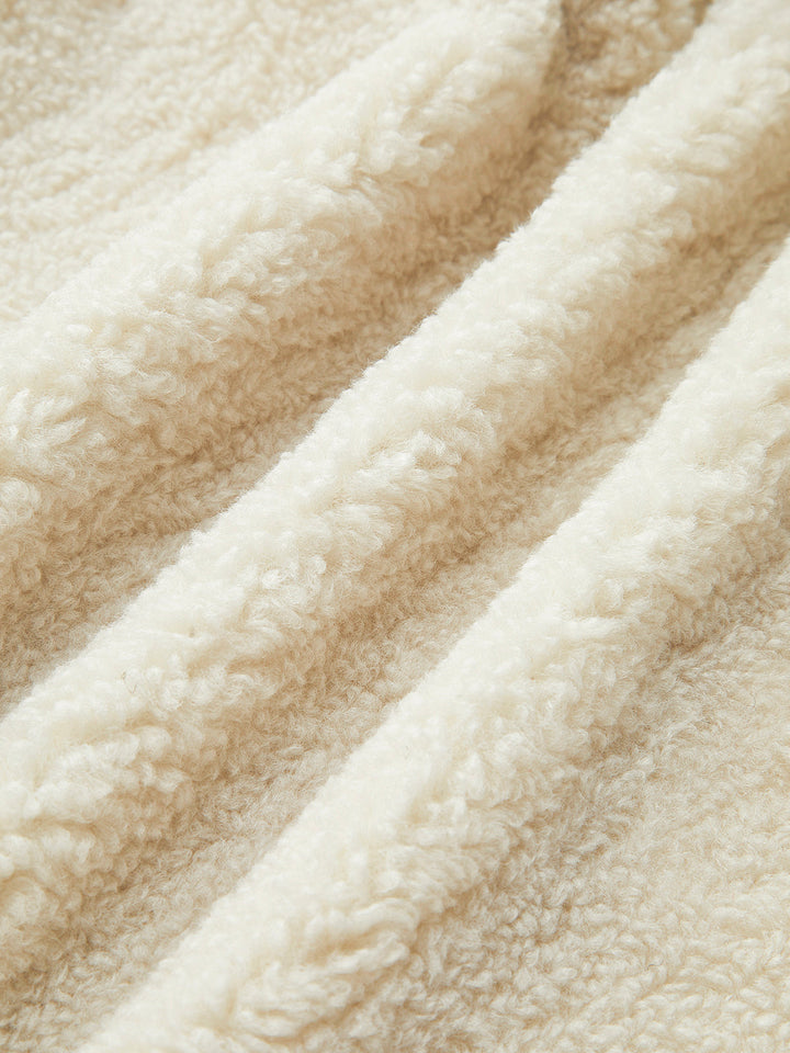 Women's comfortable Aveline plush teddy bear coat, great for staying cozy & stylish in winter.