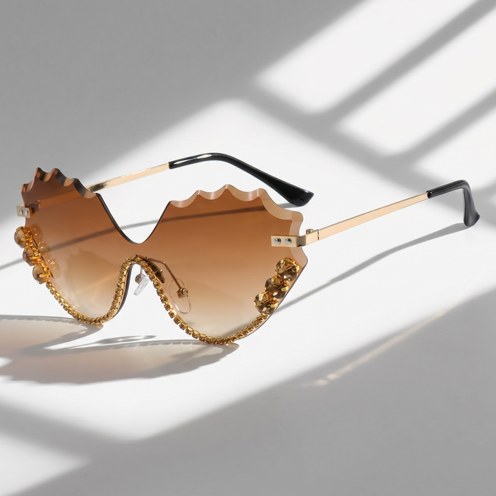 Chic oversized rimless women's sunglasses, Bellanova design, essential UV400 eyewear for sun.