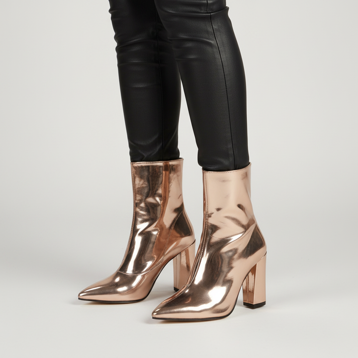Elegant 'Annalena' patent leather ankle boots for women, ensuring comfort and style with a durable block heel.