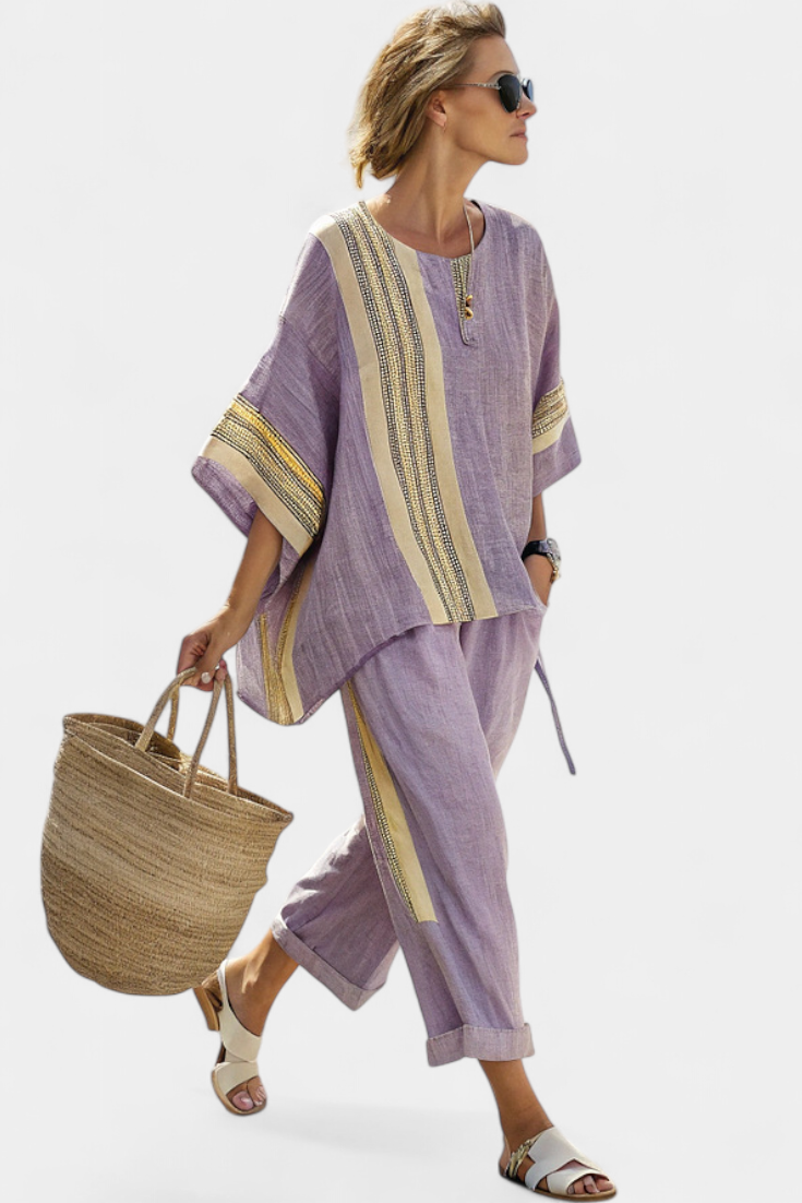 Casual women's striped bohemian lounge set. Two-piece oversized resort wear with comfortable wide-leg pants.