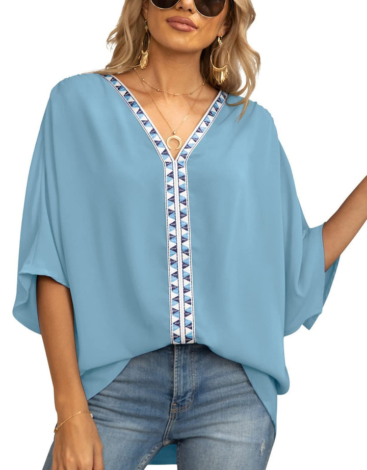 Casual women's bohemian V-neck top, geometric print, oversized fit, perfect for everyday style.