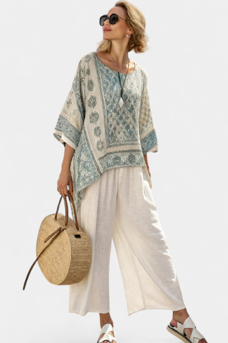 Women's casual boho floral batwing top with wide leg pants. Comfortable two-piece set for spring, summer, and relaxed wear.