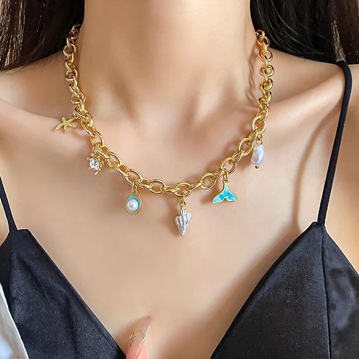 Women's boho shell necklace, adjustable choker, perfect for summer beach jewelry and natural style.