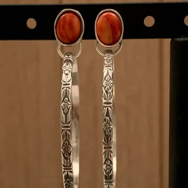 Boho vintage drop earrings for women, featuring mystical onyx gemstones, perfect for an elegant bohemian look.