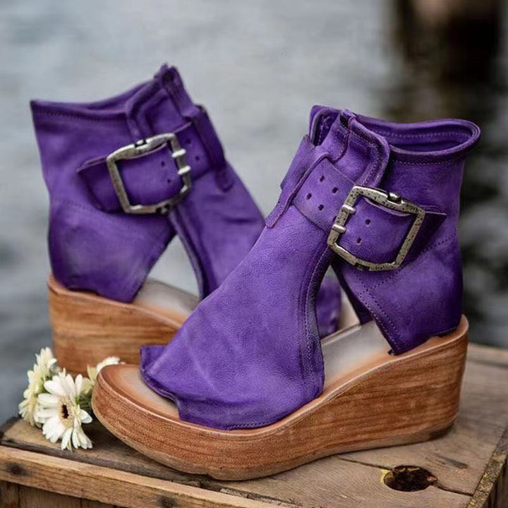 Women's Boho wedge sandals with orthopedic support, perfect for comfortable summer wear.