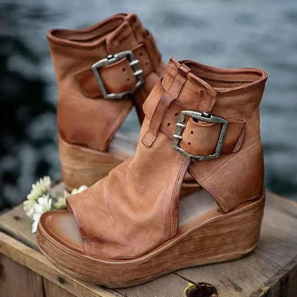 Women's casual boho wedge sandals with stylish buckle closure, providing orthopedic comfort for summer.