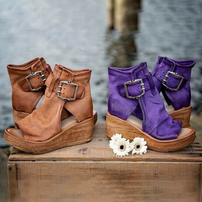 Stylish women's summer wedge sandals with orthopedic support, designed for comfortable boho fashion.