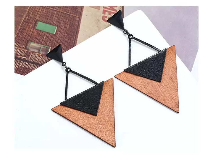 Lightweight women's boho teardrop earrings made from natural wood, trendy, chic.