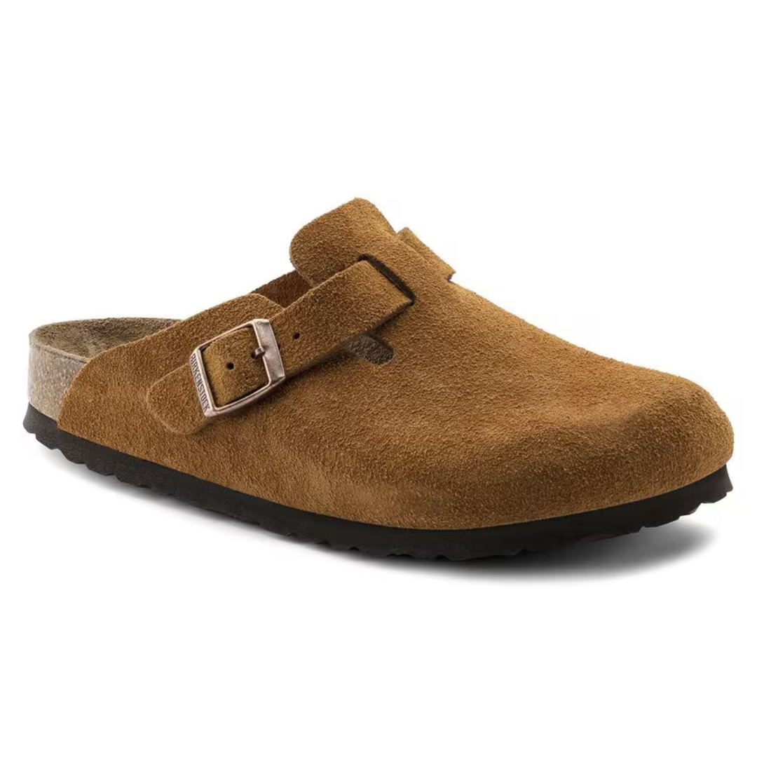 Women's Boston clogs in taupe, offering cushioned comfort, anatomical arch support, and classic slip-on style.
