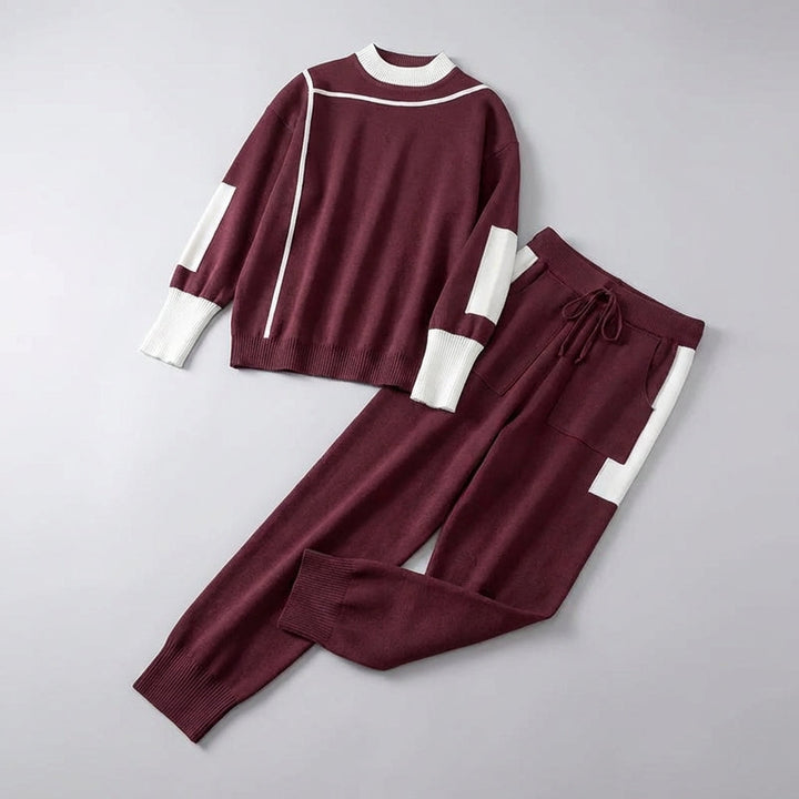Two-piece women's breathable knit sportswear set in beige, ideal for lounging or light athletic activities
