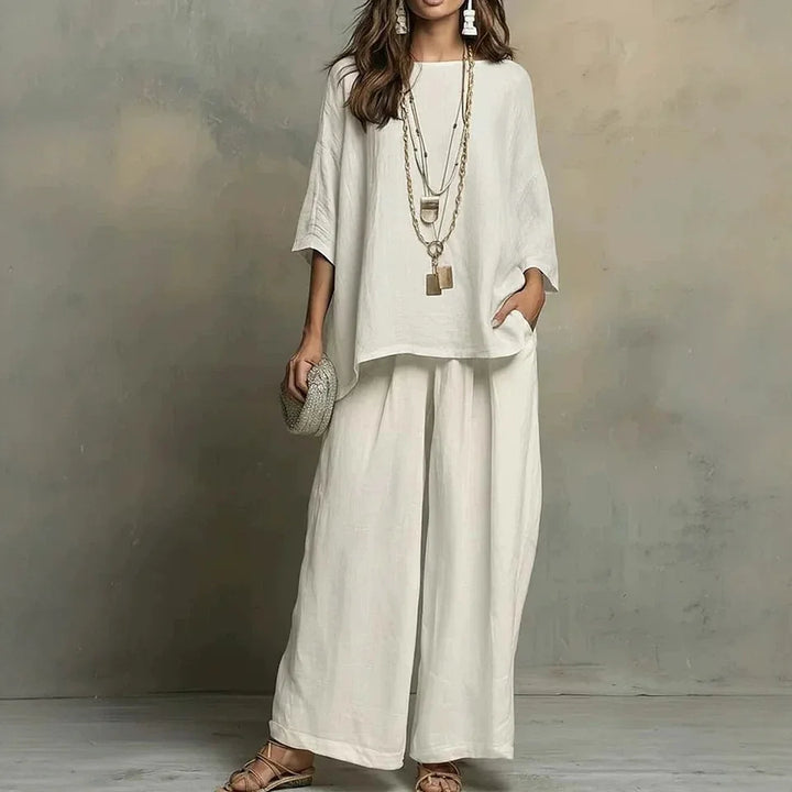 Effortless summer style with this women's wide-leg pant set, a versatile and comfy casual outfit.