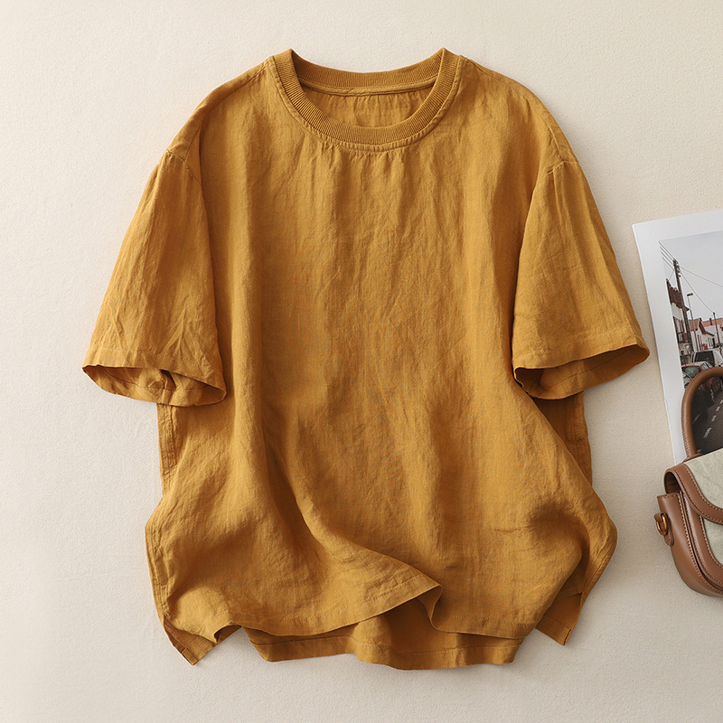 Stylish women's linen blend tee, a relaxed, breathable top perfect for casual summer looks.