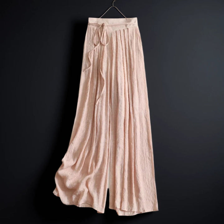 Women's breezy wide-leg summer pants, perfect for casual comfort & stylish warm-weather fashion.