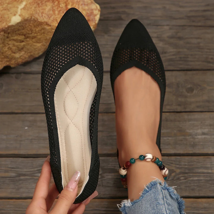 Chic women's Calora pointed-toe flats, breathable and comfortable for everyday versatile fashion.