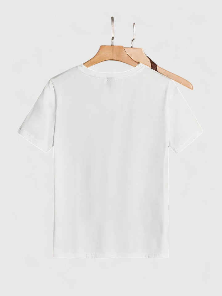 Green women's comfortable short sleeve t-shirt, a cute heart graphic adds a touch of style.