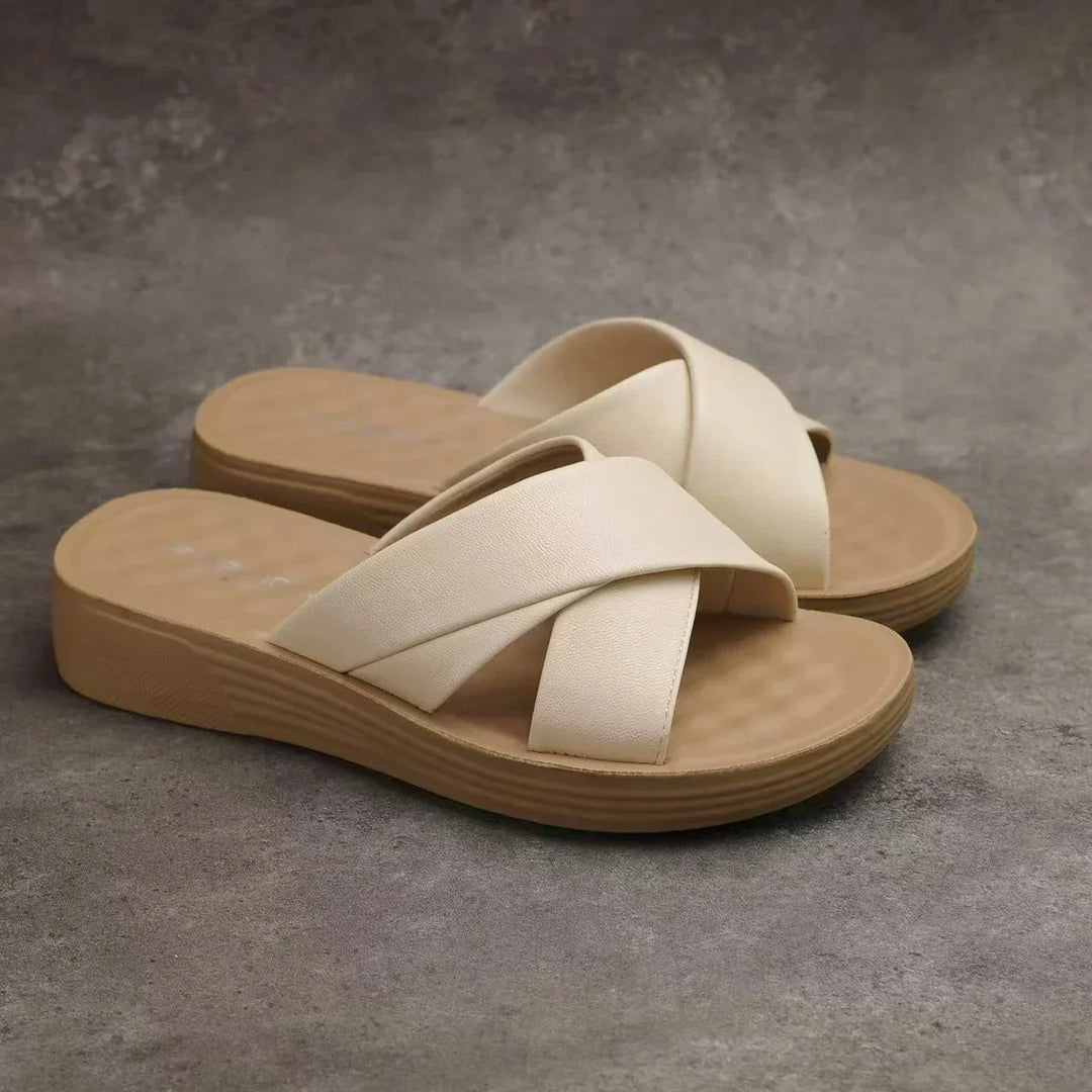 Comfortable women's summer wedge slippers with open toe, versatile leatherette design