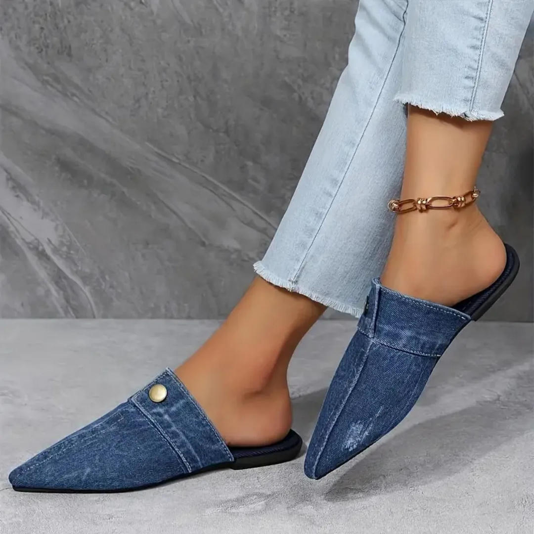 Women's casual chic mule slides, comfortable slip-on footwear with pointed toe, perfect for everyday style.