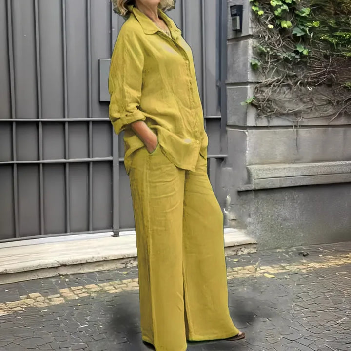 Women's casual chic two-piece set: button-up shirt & wide-leg pants. Perfect for spring/summer style.