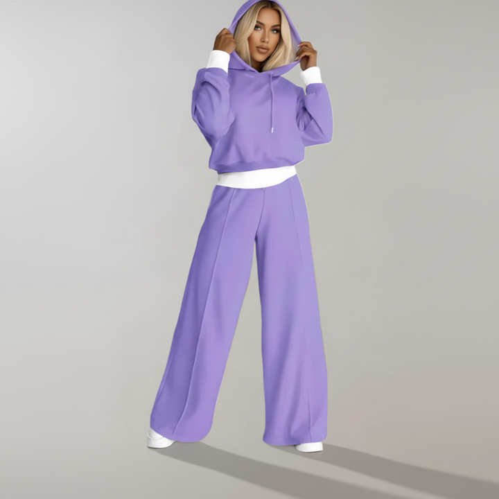 Close-up of the textured fabric of the women's casual hoodie and wide-leg pants fashion set.