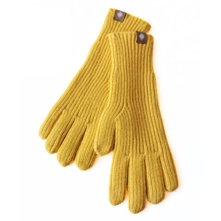 Casual women's knitted touchscreen gloves, one size. Essential soft, warm winter accessory for daily use.
