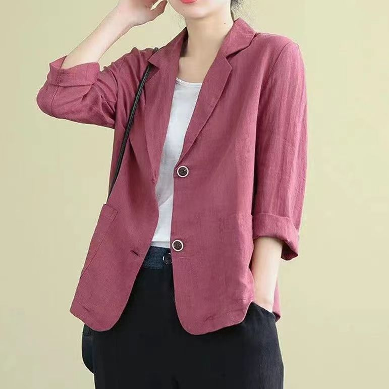 Women's smart casual single-breasted blazer, a relaxed lightweight jacket perfect for workwear or spring fashion.