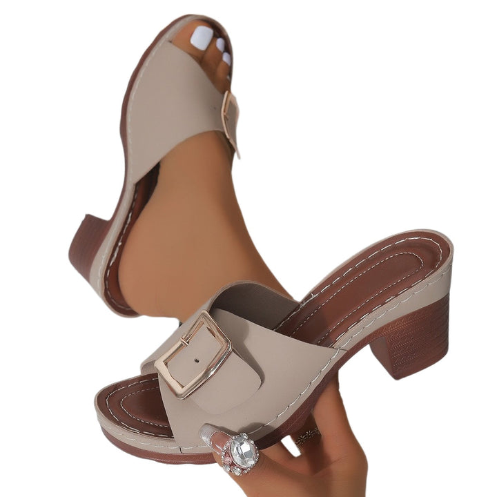 Stylish women's comfort sandals, perfect everyday casual footwear for modern look.