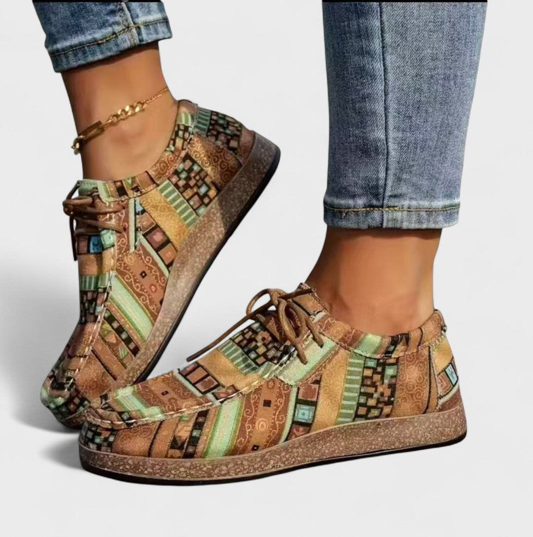 Athletic comfort women's footwear: casual sneakers with a supportive wide heel for daily use.