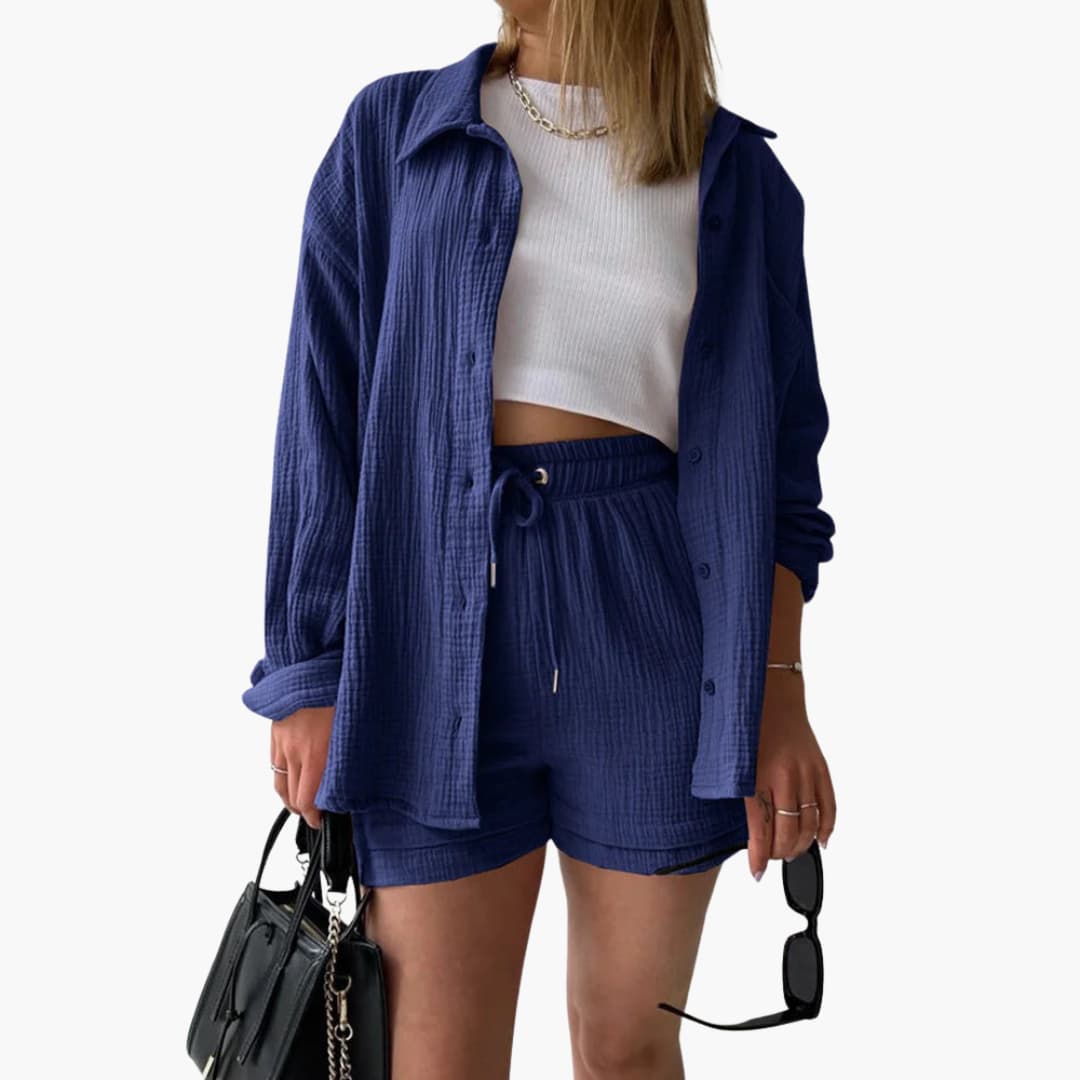 Breathable women's matching set, designed for a relaxed, comfortable summer style.