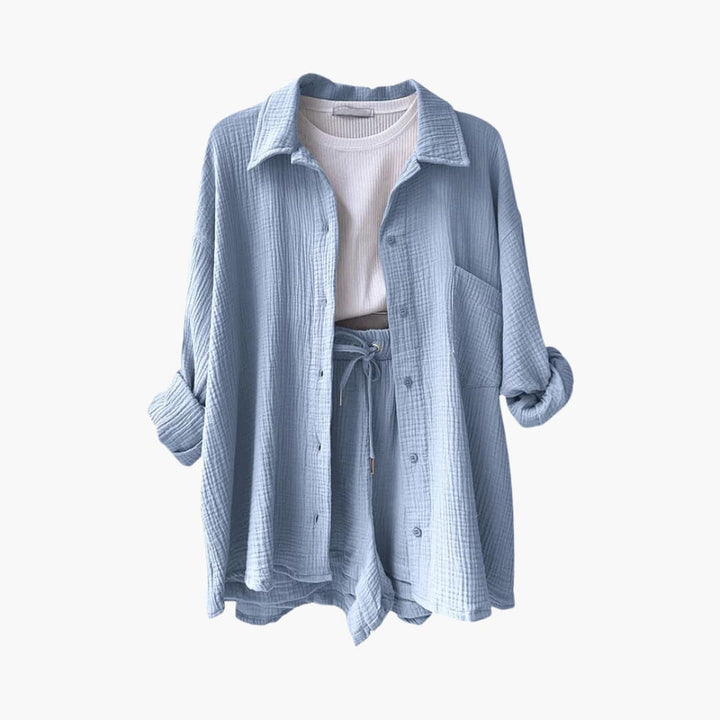 Women's breathable matching set with a relaxed fit for ultimate comfort.