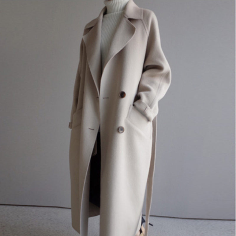 Stylish women's long coat, warm and comfortable for casual fall and winter outerwear.