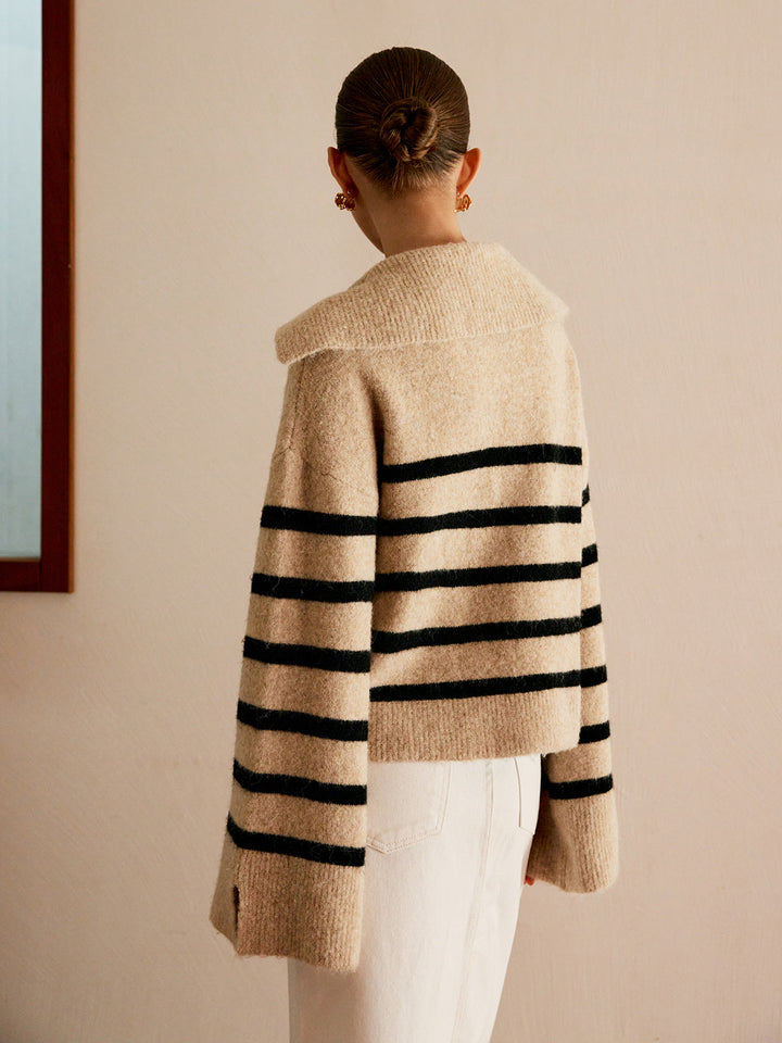 Relaxed fit women's oversized striped sweater, long sleeve knit for chic comfort & warmth.