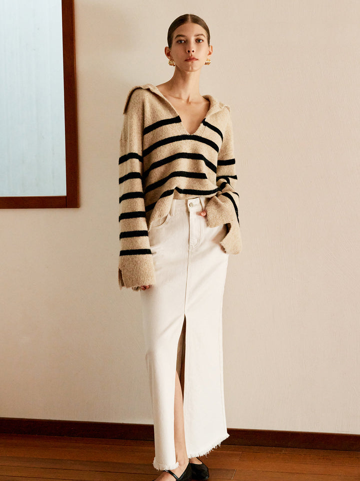 Soft women's oversized striped sweater, a warm & cozy knit perfect for autumn casual wear.