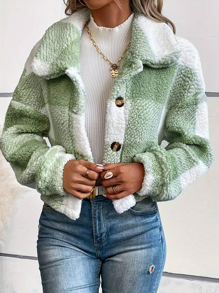 Women's checked button-up jacket for winter. Cozy & warm plaid outerwear with button closure.