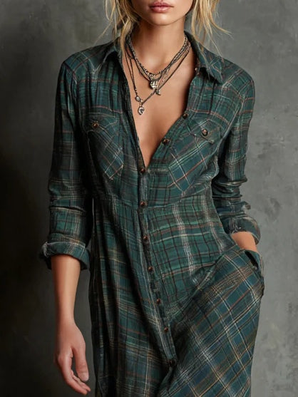 Stylish women's checkered maxi shirt dress. Long-sleeve design with lapel collar & button detail, ideal for spring & autumn.