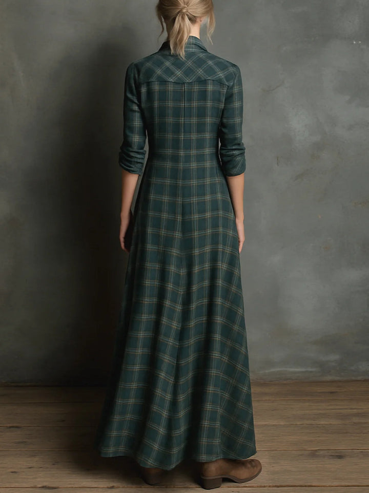 Elegant casual women's checkered button-front maxi dress. Features a sophisticated lapel and long sleeves, great for everyday.