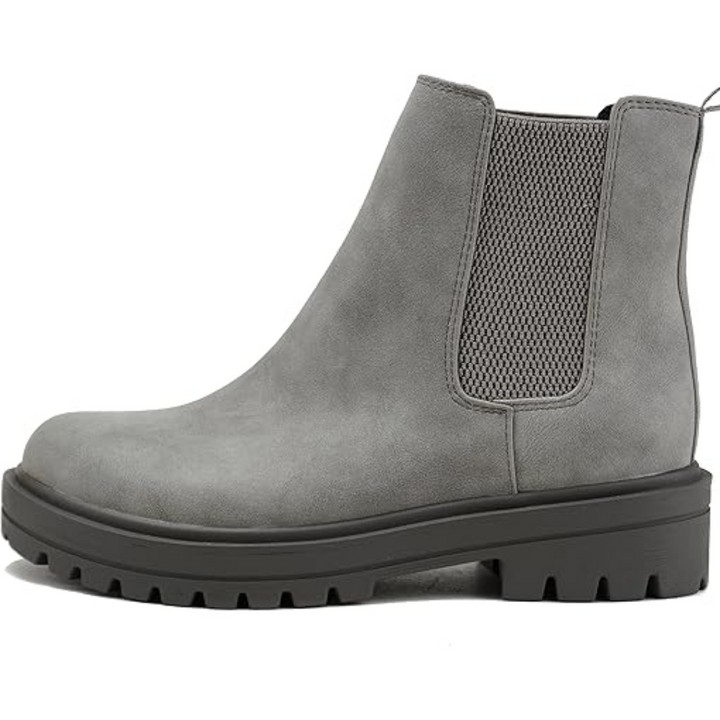 Elegant women's ankle boots, Kailey style, with low heel and elastic side for easy wear.