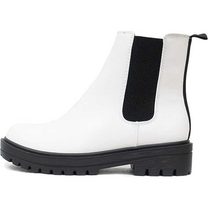 Fashionable women's Kailey low heel Chelsea boots, showcasing their stylish silhouette.