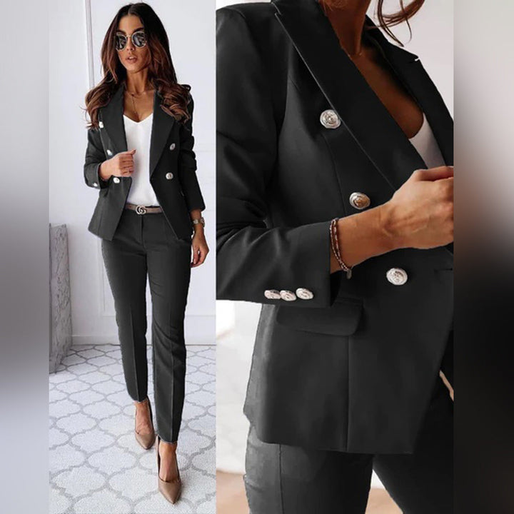 Women's chic blazer & trouser set, 'Isabella' style. Trendy business attire for elegant, fashionable women.