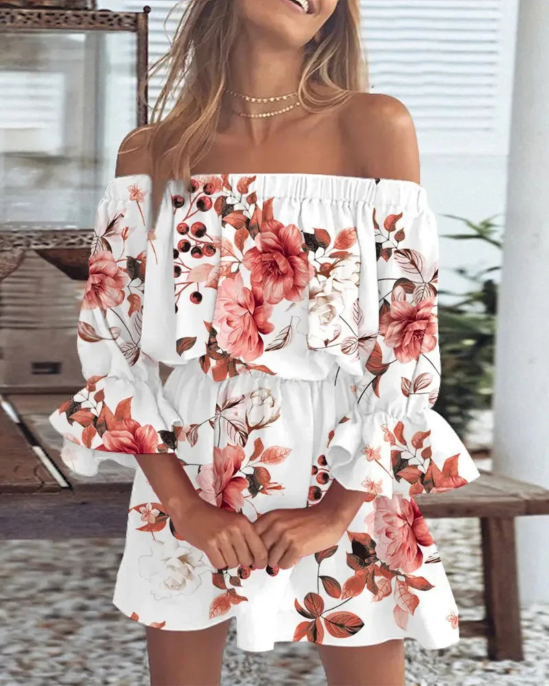 Trendy women's one-shoulder mini dress, bohemian style, a must-have for summer outfits