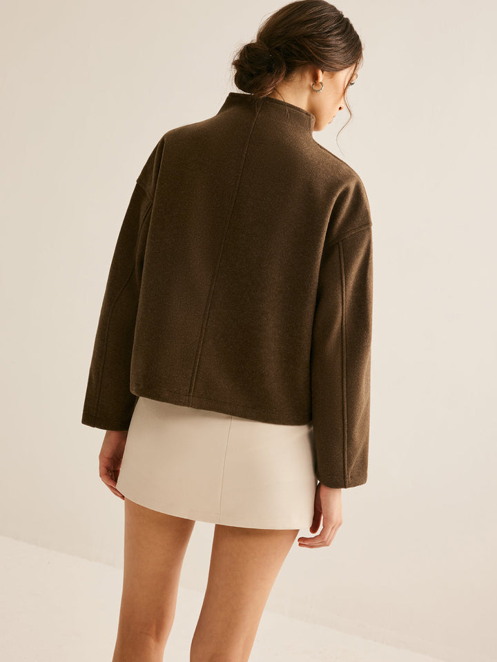 Women's versatile brown zipper jacket, a chic long-sleeve outerwear option for modern fashion and comfort.