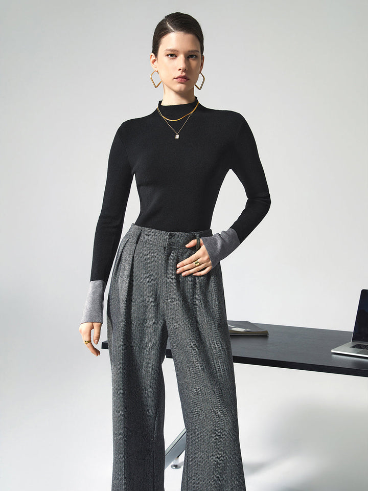 Comfortable women's color block long sleeve top, ideal for fall & winter fashion.