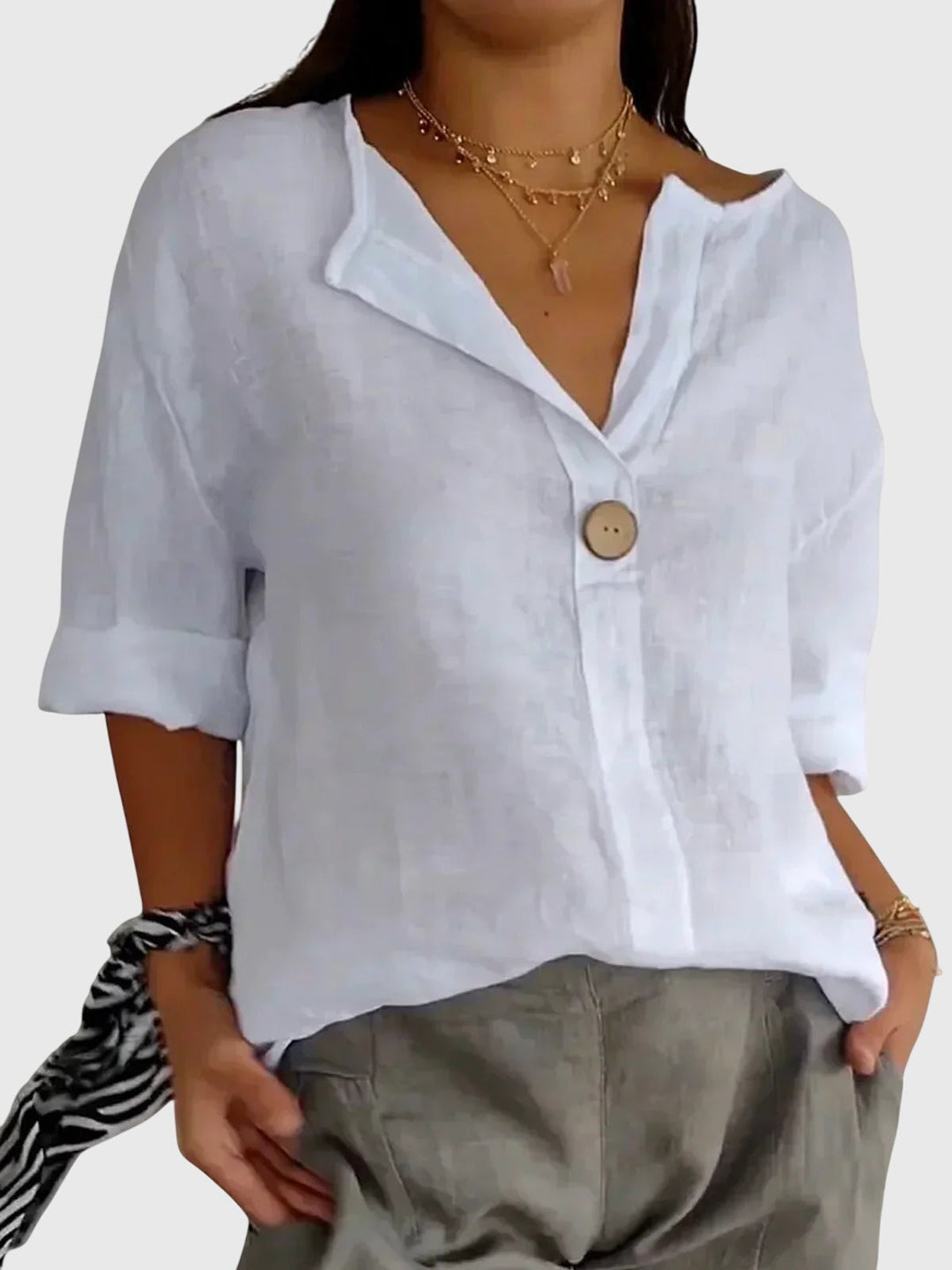 Elegant women's casual blouse, long sleeve, comfortable fit. Also available as a stylish plus size top.