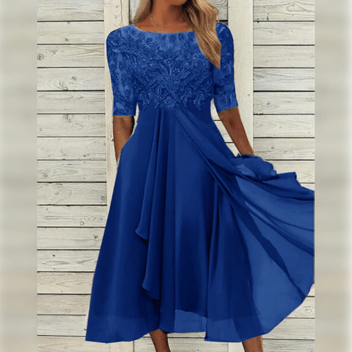 Versatile women's chic dress, suitable as an everyday staple or a sophisticated cocktail dress.