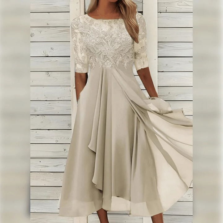 Chic and comfortable women's dress, a must-have for modern fashion and everyday versatility.