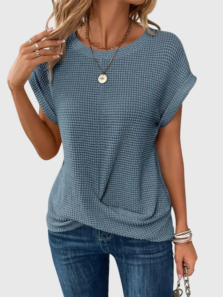 Casual women's long sleeve crew neck blouse, versatile elegant top for everyday spring/summer style.
