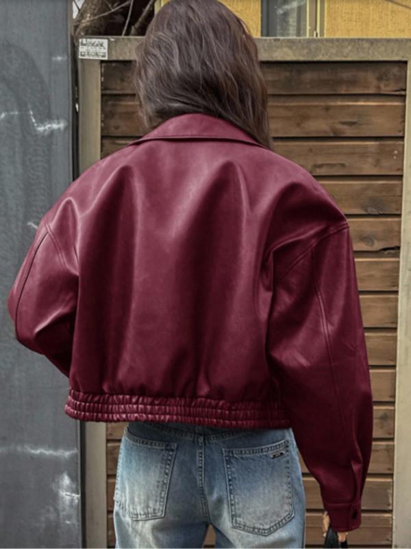 Elegant women's cropped jacket, a modern fashion statement with its chic stand collar, perfect for trendsetters.