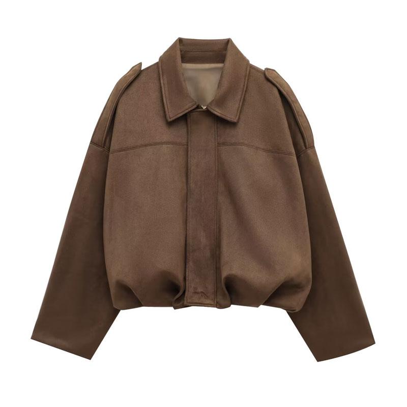 Women's chic cropped jacket, a modern statement piece for effortless everyday style.