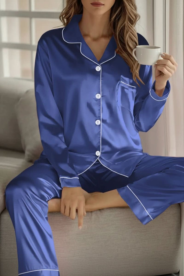 Sophisticated women's sleepwear, an elegant two-piece pajama set for ultimate comfort and style.