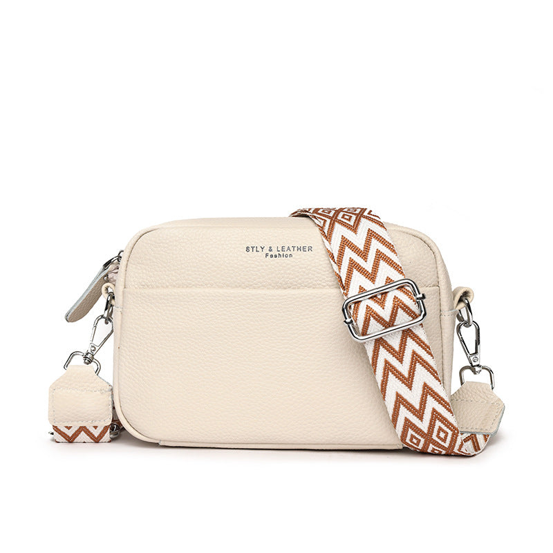 Women's chic everyday crossbody bag in a modern style, perfect for daily essentials & versatile fashion.
